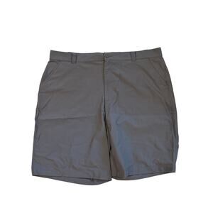 Under Armour Golf Shorts Mens Size 42 Loose Gray Performance Stretch Lightweight